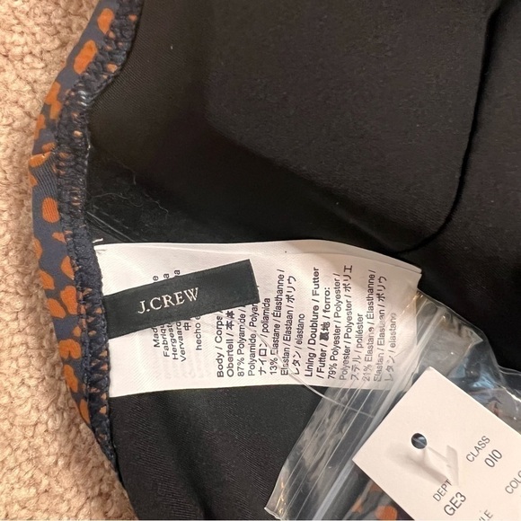 NWT! J. Crew Spot-On Print Bandeau Bikini Top in Navy Pecan. Size 2X - Picture 11 of 13